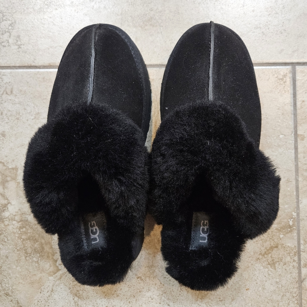 UGG slip on - Picture 2 of 7
